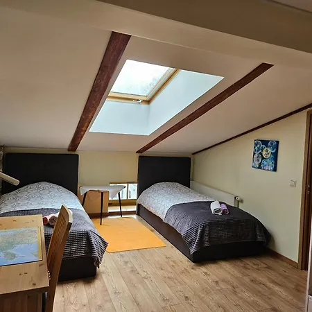 An Awesome Penthouse Near The Center شقة